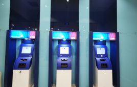 Máy thu tiền mặt tại TTTM Aeon cho Vietinbank TT Huế